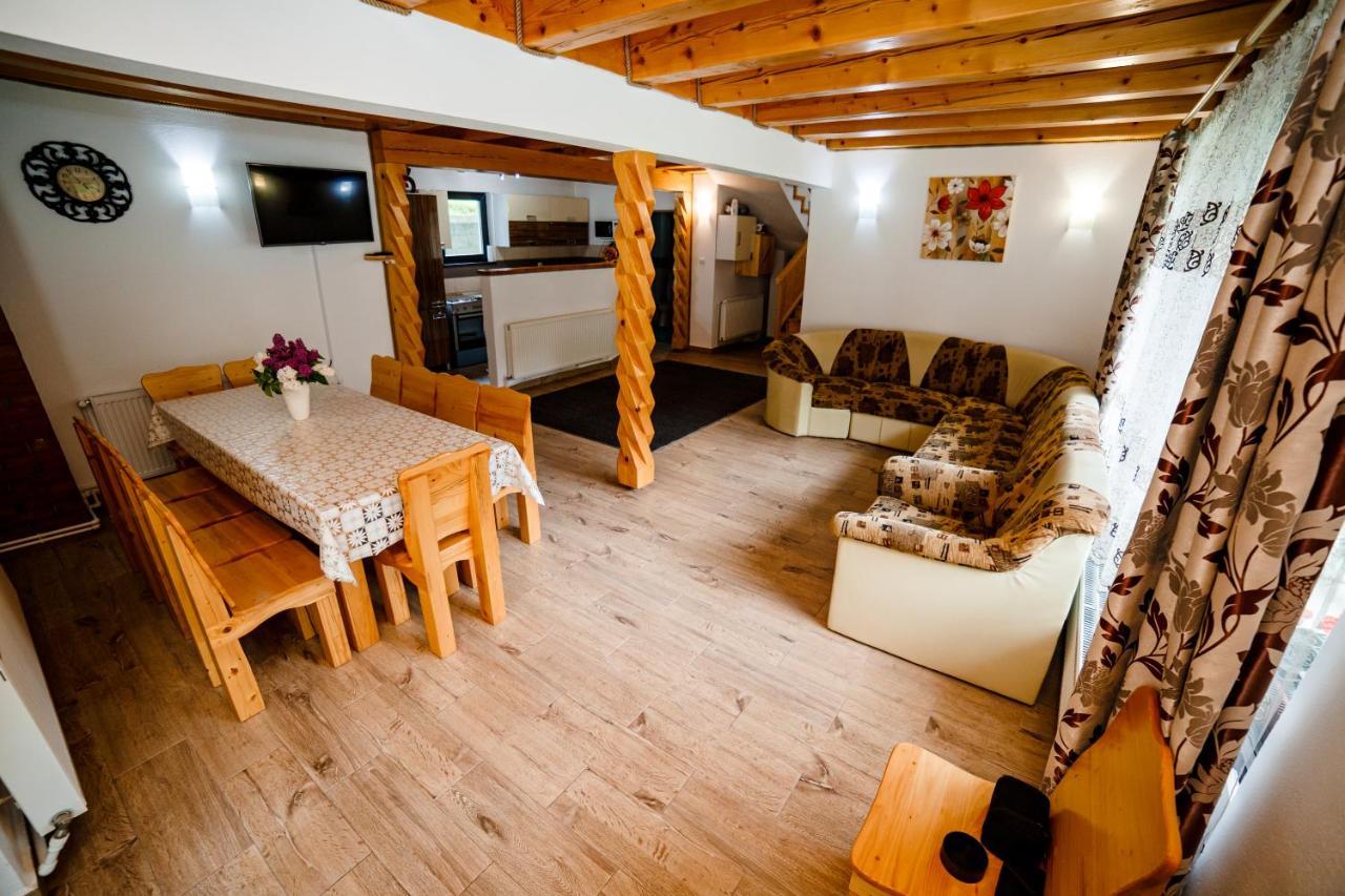 Topliţa Casa Tudor מראה חיצוני תמונה